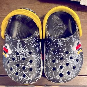 Walt Disney world light up CROCS